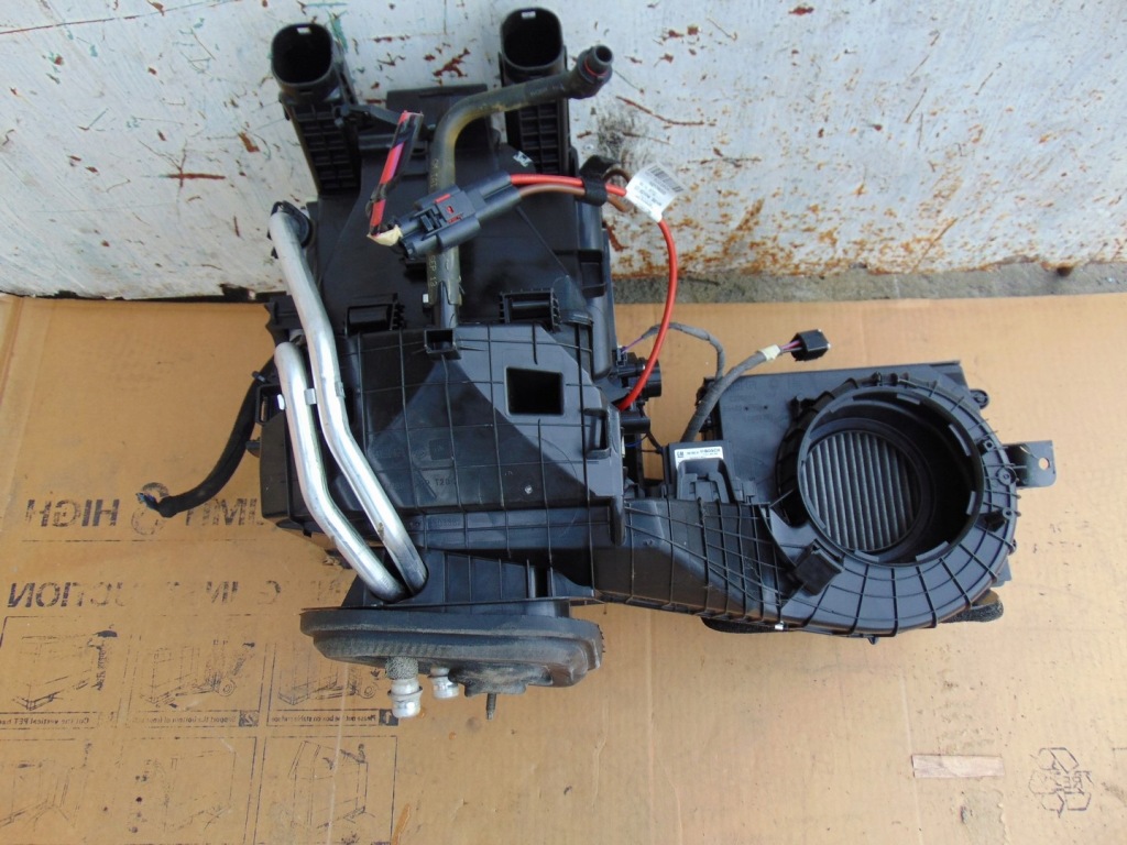 Отопитель кондиционера opel zafira c 13424457 европа Киев