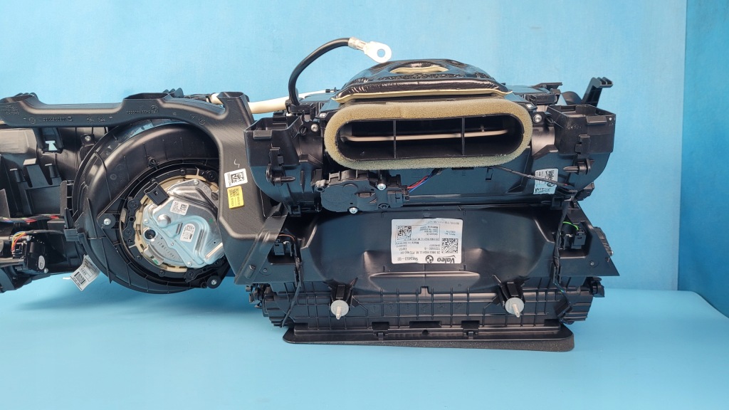 фото №14, Bmw 3’ g21 318d 2.0 19r обігрівач повітродувка 9483453 9382878