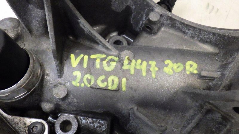 Корпус основа фільтра оливи радіатор vito w447 2.0 cdi Зі Шроту