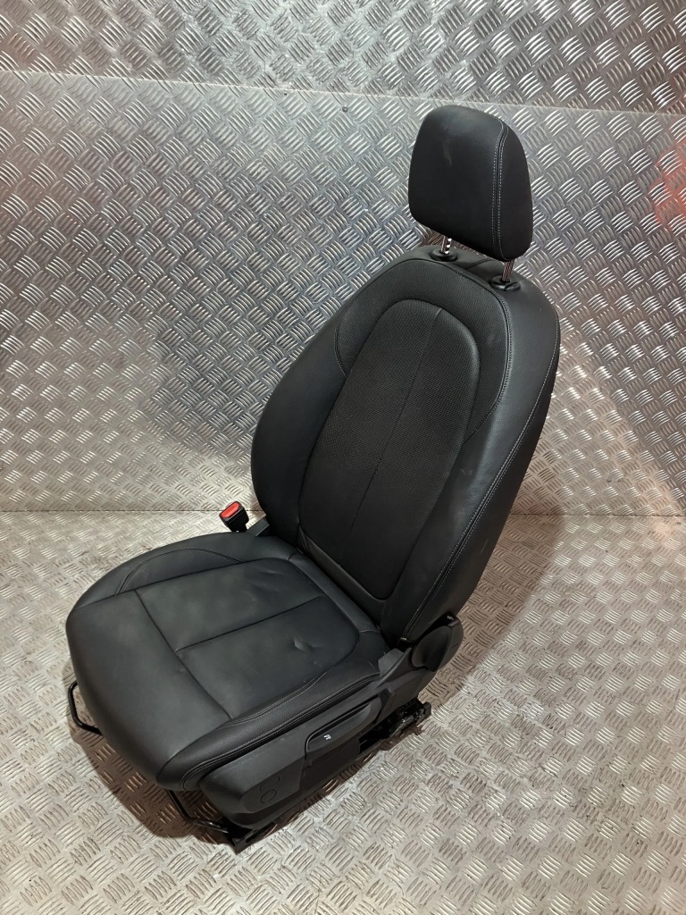 фото №1, Сиденье левый перед bmw 1 f40 с подогревом