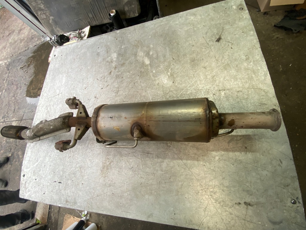 фото №1, Фільтр dpf каталізатор peugeot 208 i 2008 1,6 blue hdi f026 s002