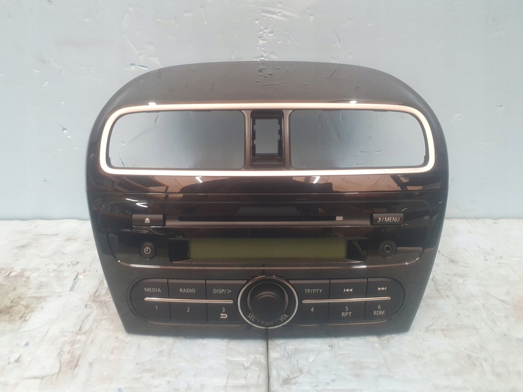 фото №1, Радио cd + dekor mitsubishi space star ii 8701a621