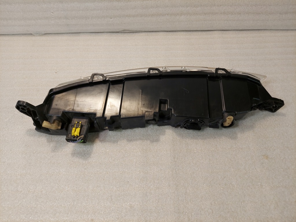 C4 picasso 2 2014- фара led правый  9676036280 Недорого