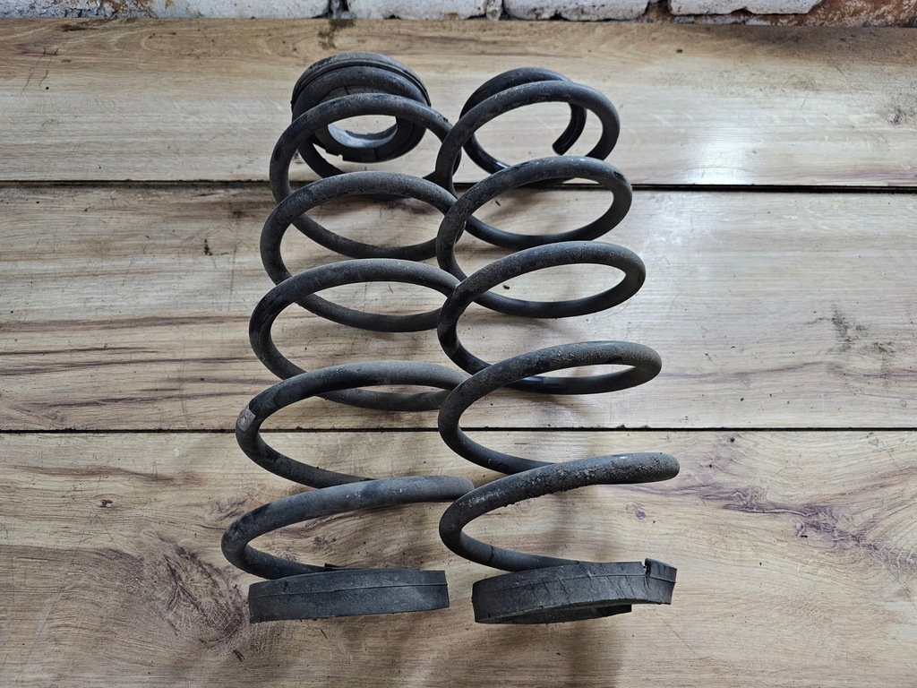 фото №1, Пружини задня colt vi z30 1.1 комплект