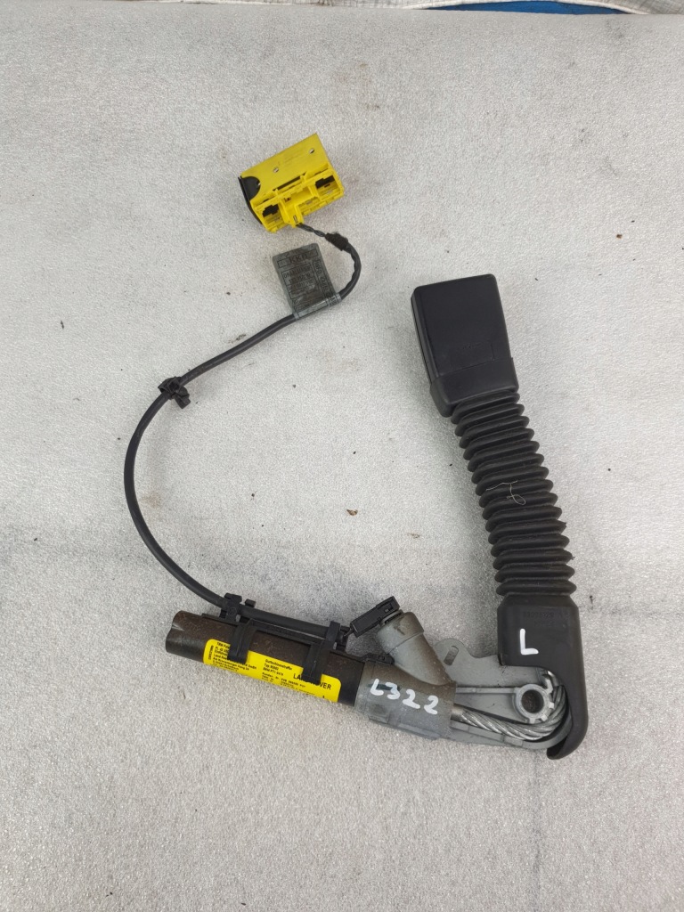 Кліпса поперечина ліва перед передня range rover l322 Ціна