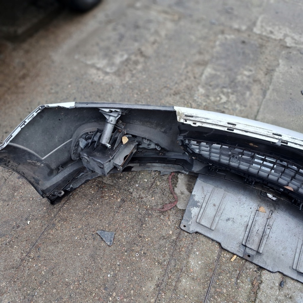 Бампер astra gtc омыватель ксенон в Украине