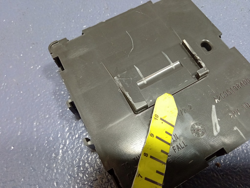 фото №5, Renault clio v 19- модуль блок управления 285s22368r