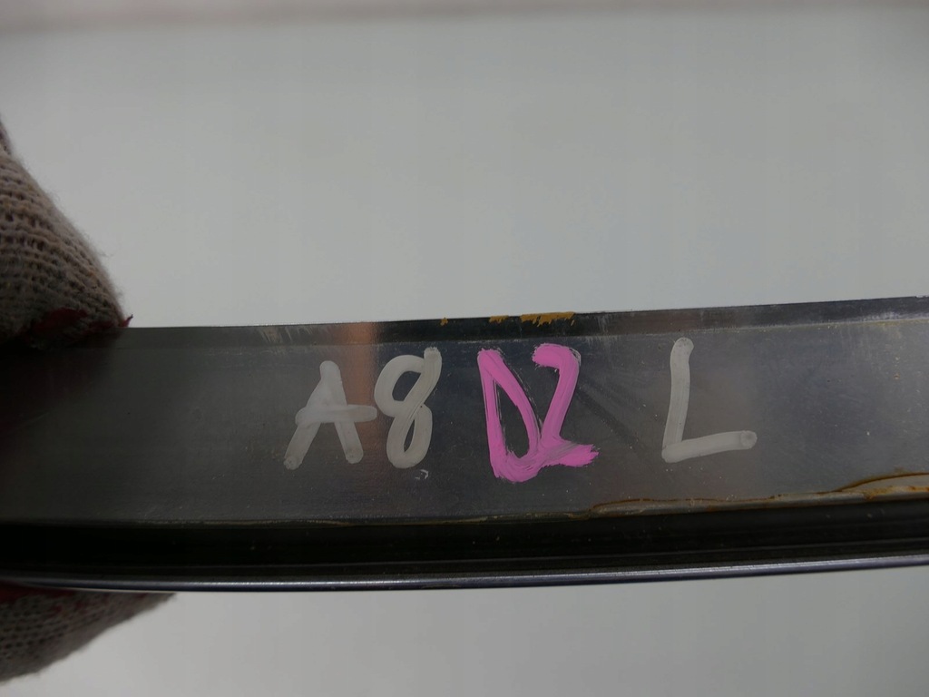 фото №9, Audi a8 d2 молдинг кузовная кровельная левая хром