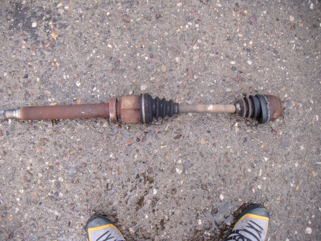 фото №1, Volvo v50 04-12 2.0 d механічна коробка передач привідний вал права довга