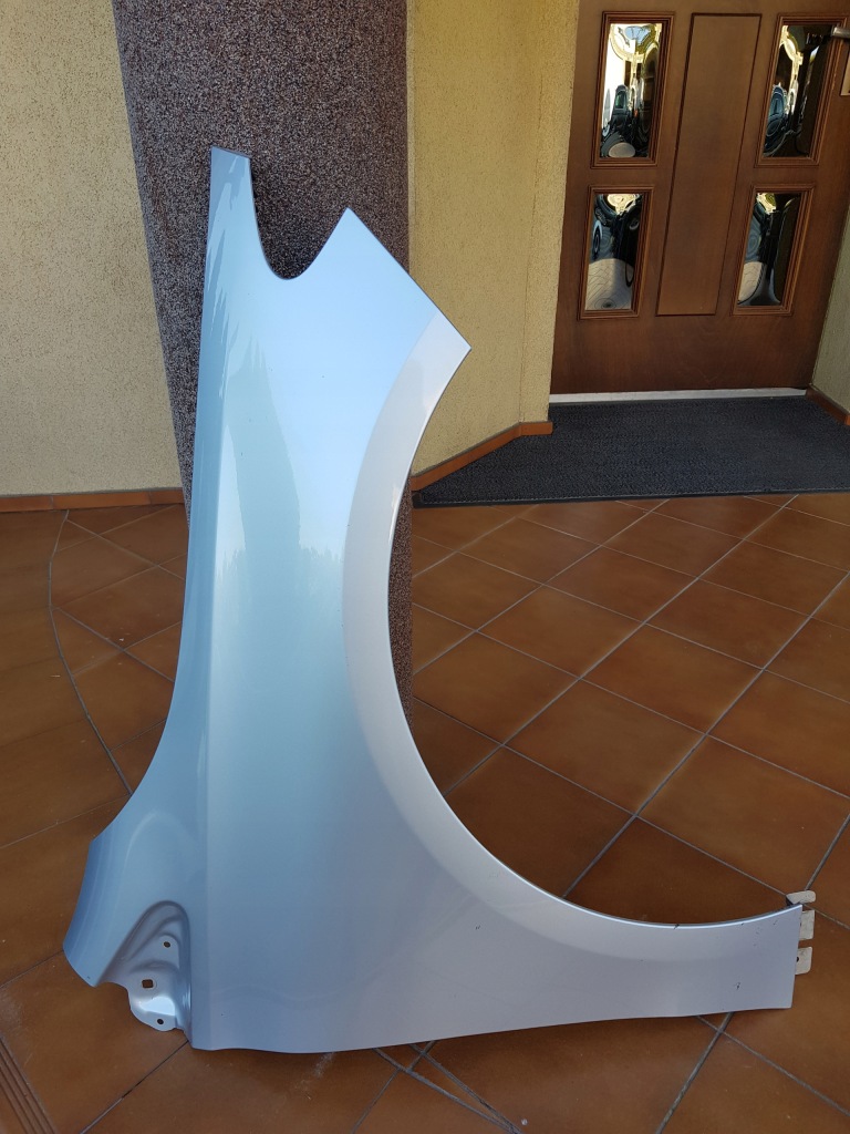 фото №1, Mercedes b-klasa w247 w 247 крыло правый передний перед