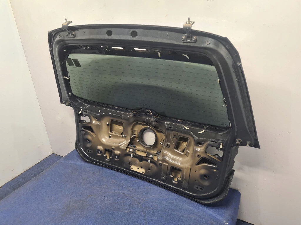 Volkswagen passat b8 універсал задня кришка багажника багажника li7f Ціна