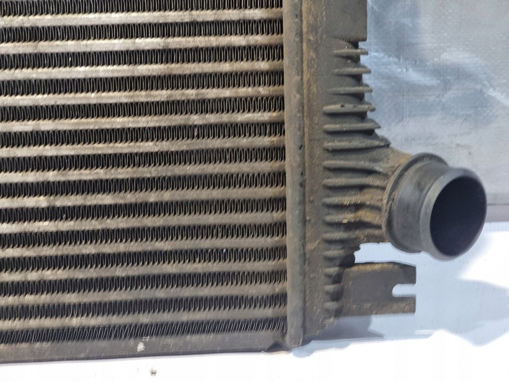 фото №12, Интеркулер радиатор воздуха оригинальный номер 60692222 alfa romeo 159 1.9 jtdm 150km