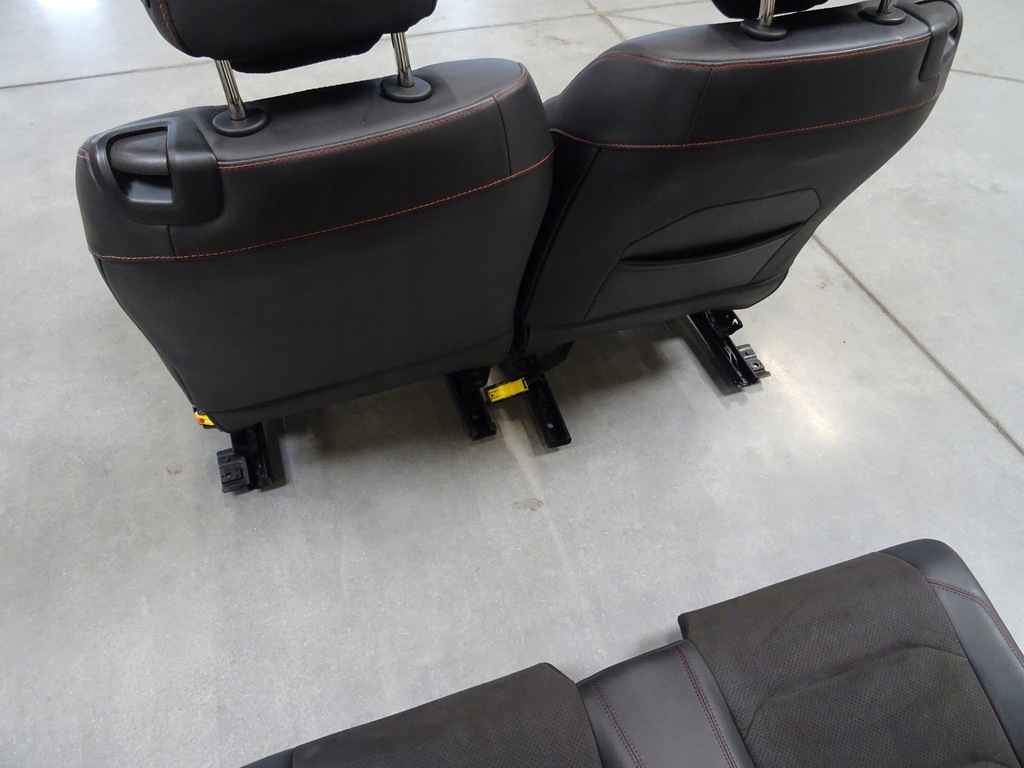 фото №10, 2016-23 camaro zl1 cabrio recaro сиденья сиденье заднее сиденье спинка кожаный кожа