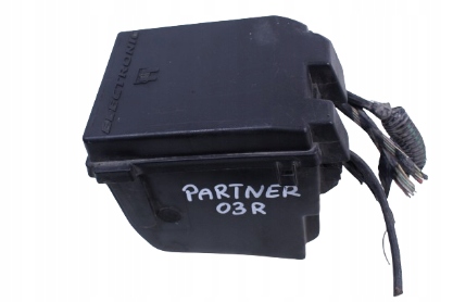 фото №1, Модуль коробка предохранителей peugeot partner 03r.