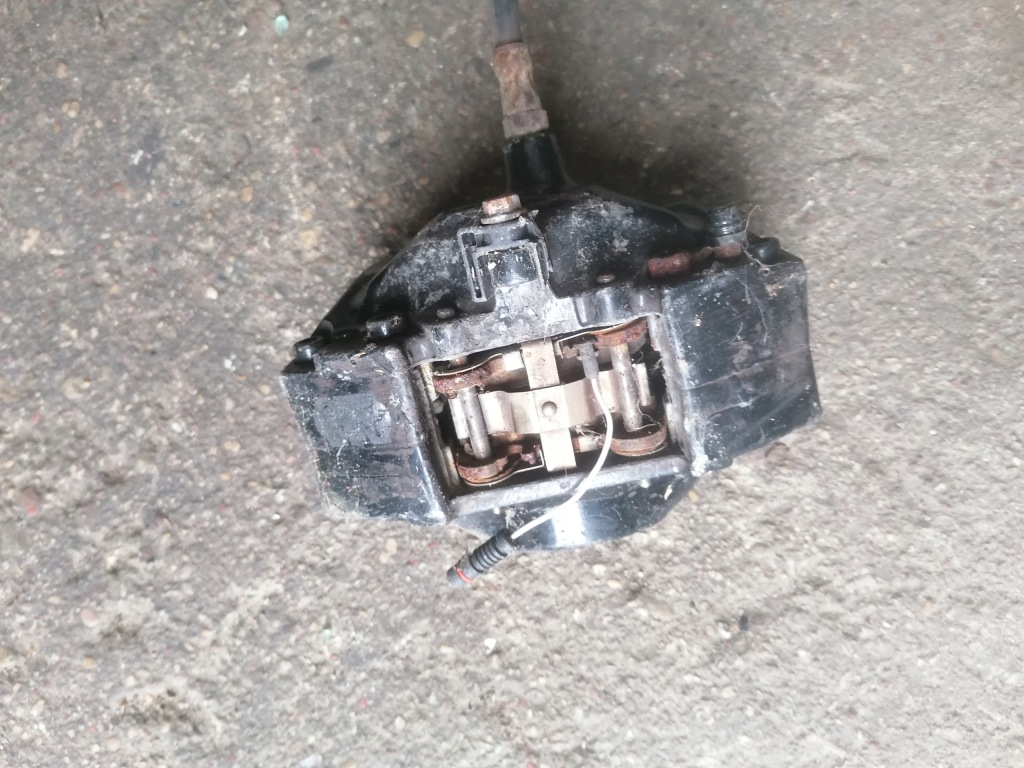 Купить Mercedes cl w215 суппорт левый задний  42/22/315