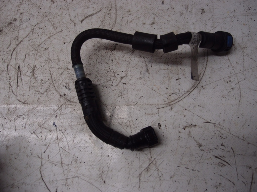 Патрубок шланг трубка пального bmw 3 g20 2.0 d 8579955 Доставка