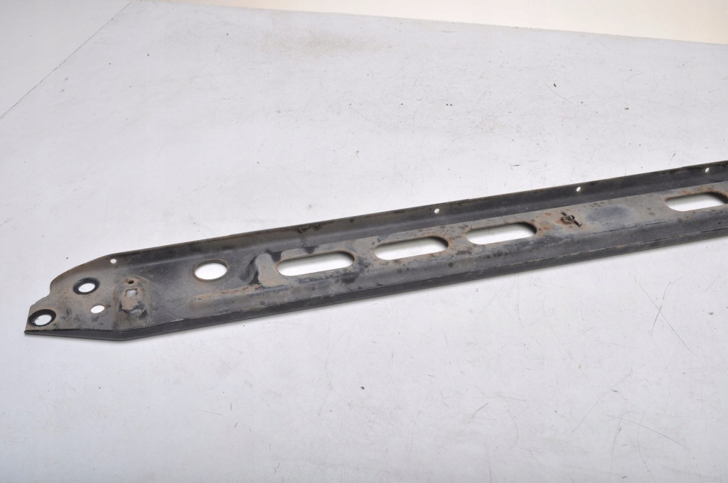 Volvo s60 ii v60 2.0 d3 нижня балка радіатор 31368100 Зі Шроту