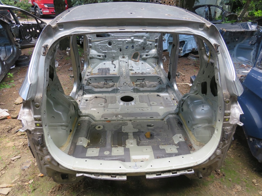 фото №1, Pas задний задняя поддон kia carens iv