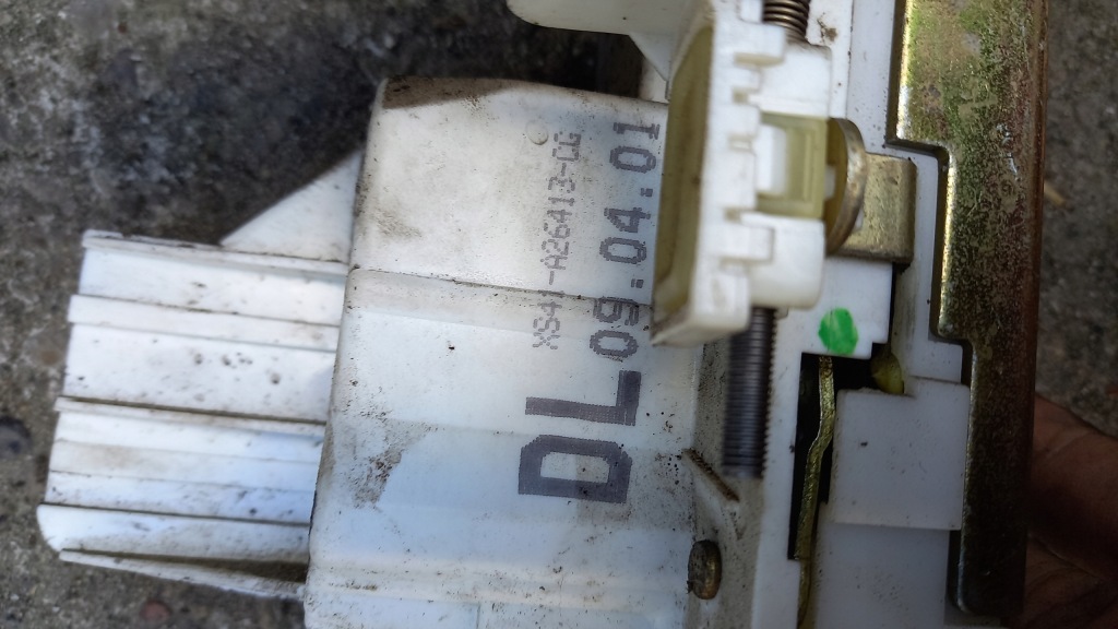 фото №3, Замок дверь левый tyłxs41-a26413 ford mondeo mk3