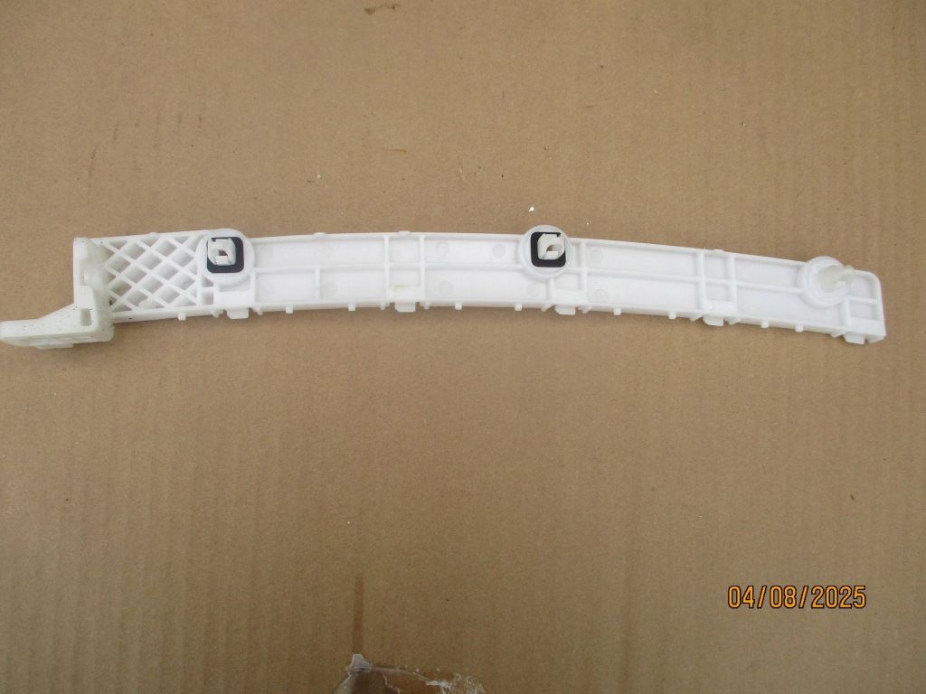 фото №1, Mitsubishi lancer viii 2007 направляющая накладки порога