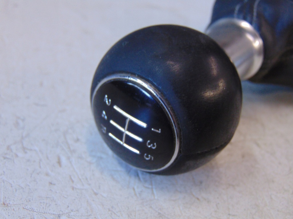 фото №14, Повітропровід чохол ручка 5 передача шкіра audi a4 b7