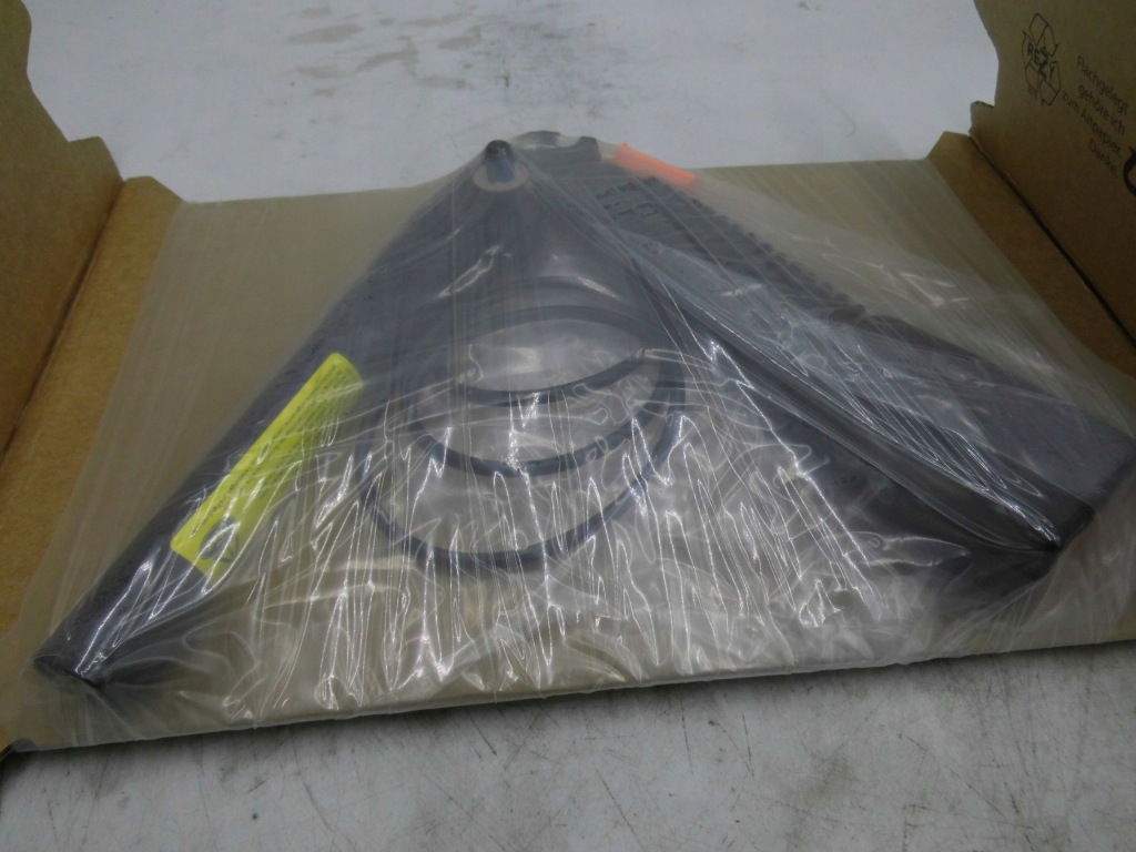 Пряжка поперечина безопасности перед rh ford focus mk2 Цена