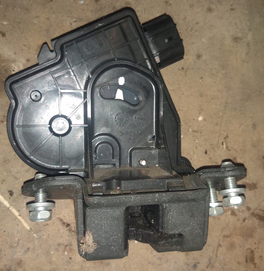 фото №1, Toyota iq замок кришки засувка засувка 2010