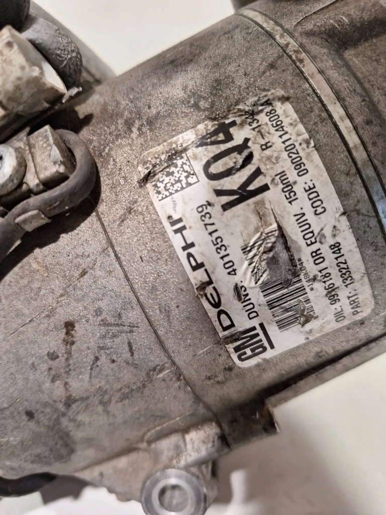 Компрессор кондиционера 13322148 opel zafira b 1.7 cdti 05- с Разборки