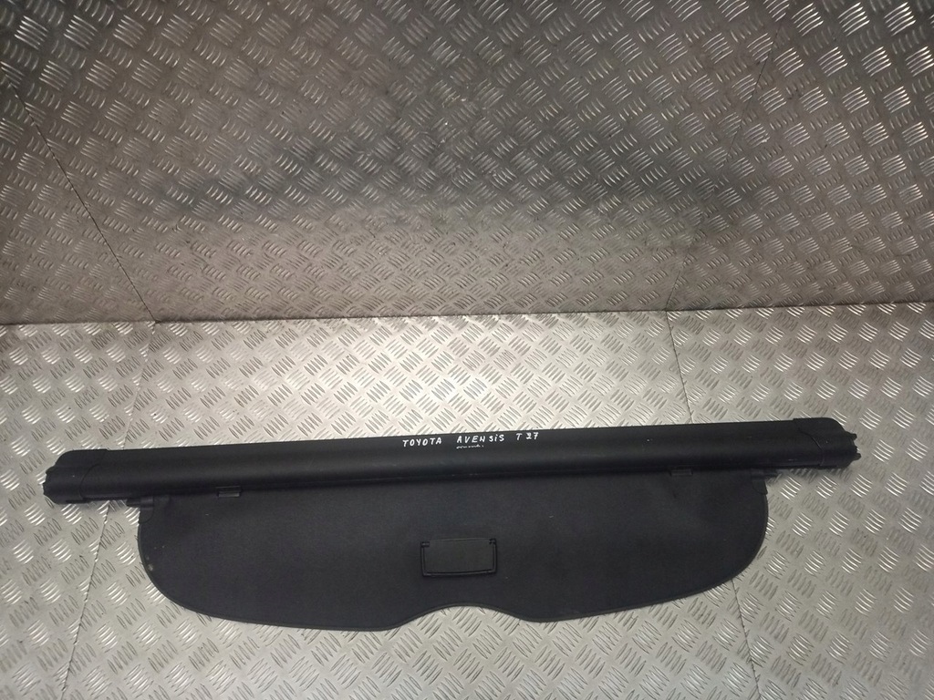 фото №1, Шторка багажника toyota avensis t27 kombi