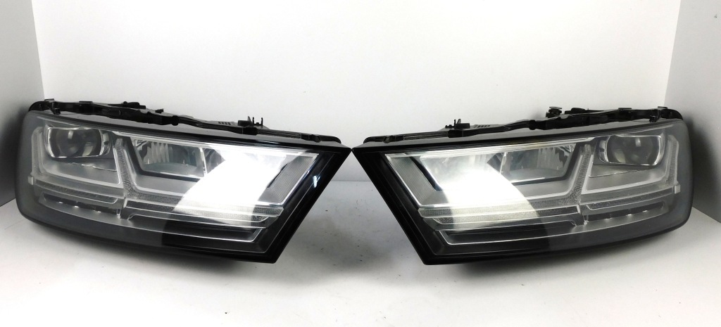 Купить Audi q7 4m фара правый  левая full led 4m0941033-34
