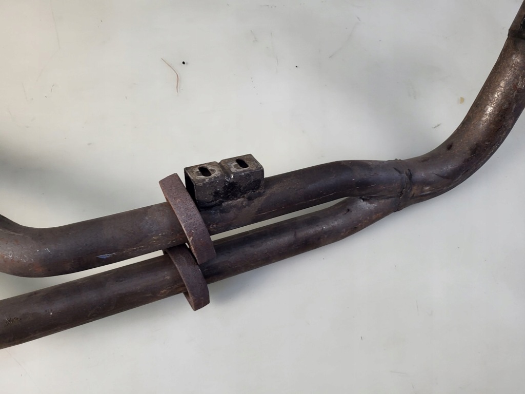 Труба вихлопна вихлоп колектор w140 3.2 b в Україні