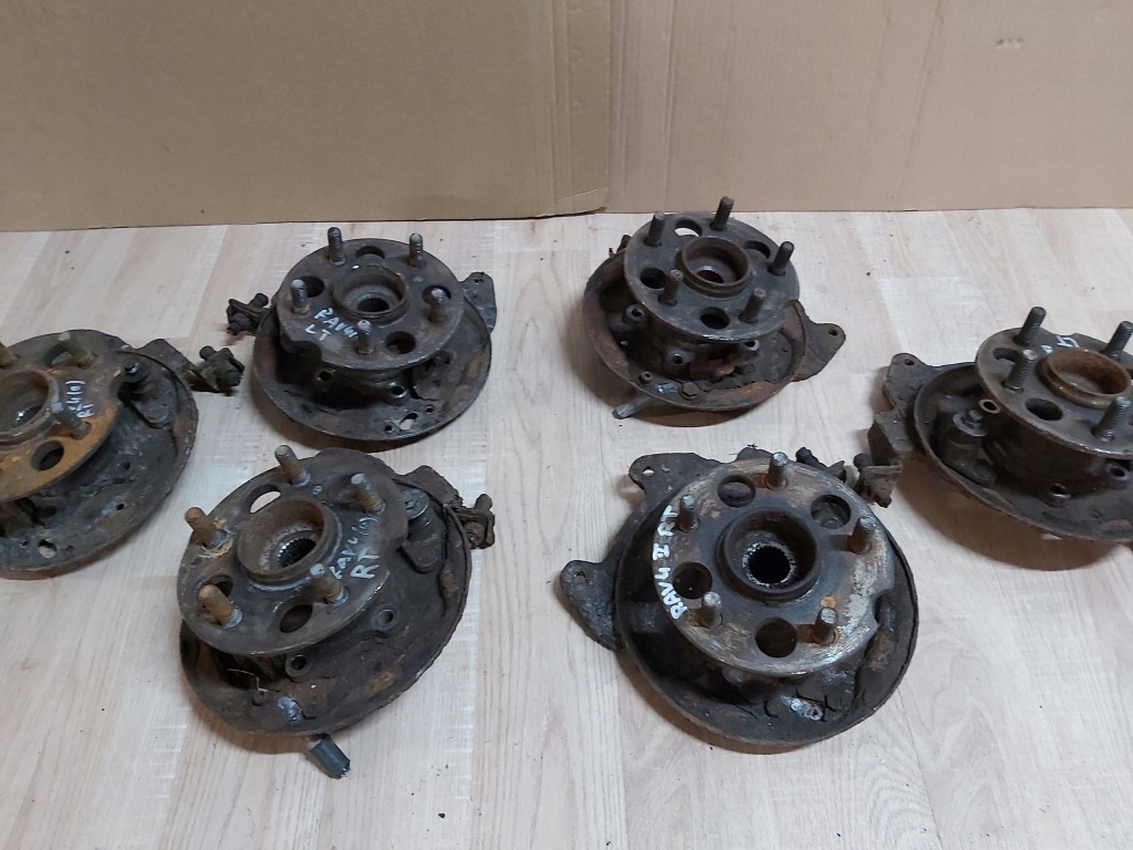 фото №1, Toyota rav4 ii ступица колеса задняя левая правая