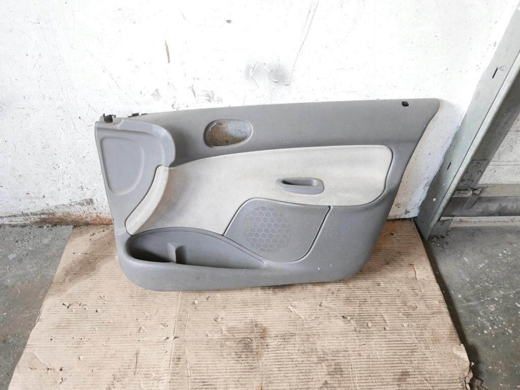 фото №2, Оббивка обшивка правий перед peugeot 206 phii 5d