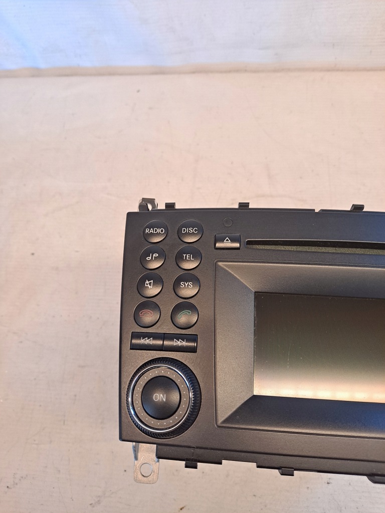 Оригинальные радио cd заводской mf2860 mercedes clc cl203 a2039000000 Цена