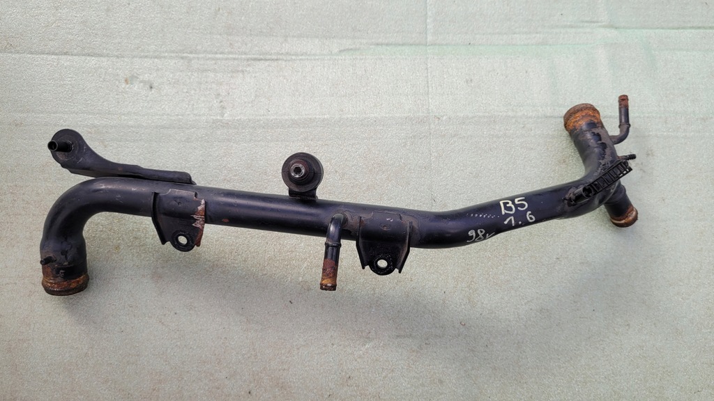 фото №1, Audi a4 b5 passat b5 1.6 трубка магистраль wody 06b121071e