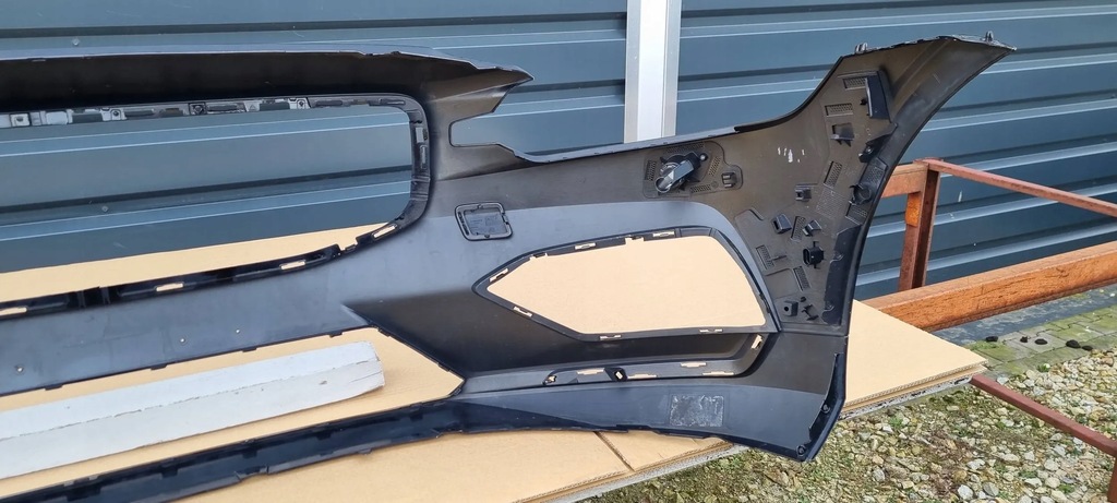 фото №8, Volvo s60 v60 iii 2018- бампер перед оригинал h135