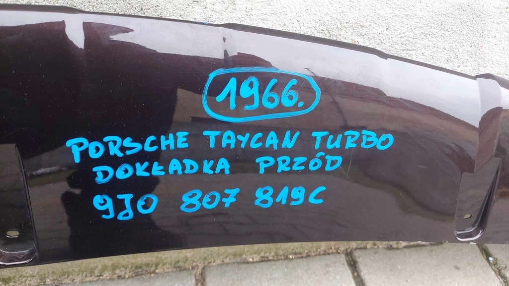 фото №10, Porsche taycan cross turismo спойлер накладка бампера перед 1966