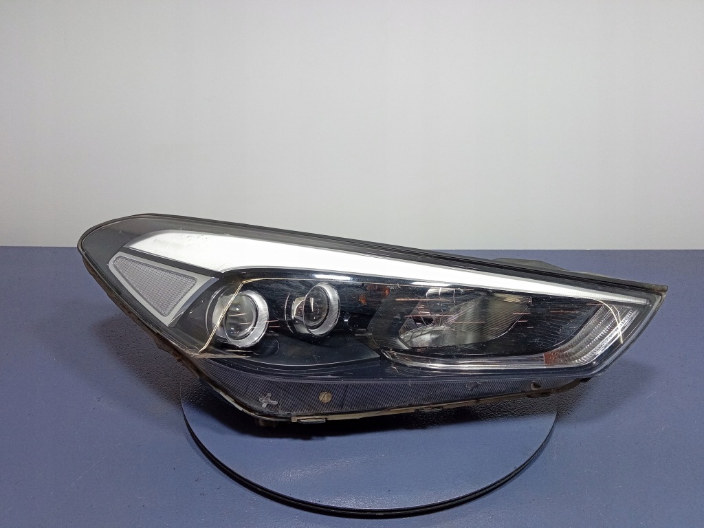фото №1, Hyundai tucson iii фара правый eu 92102-d7200