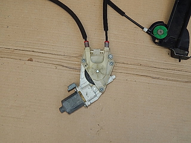 фото №14, Підйомник скло лівий nissan micra k12 c+c cabrio 03-10 0130822319