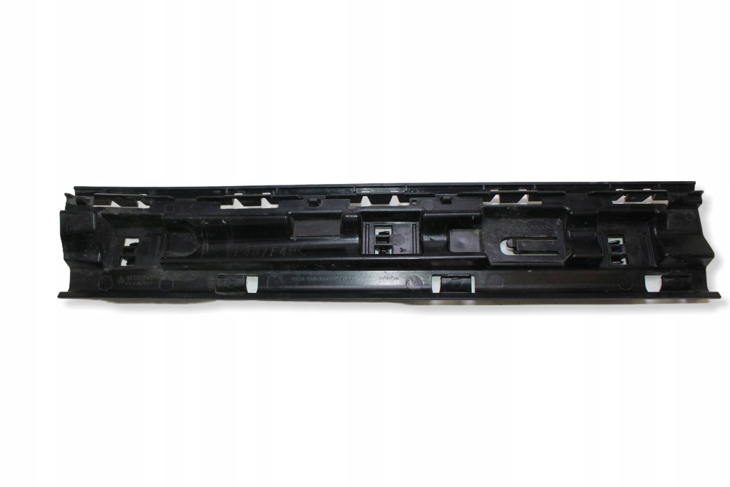 Купить Bmw x1 f48 f49 7332329 кронштейн  накладки порога