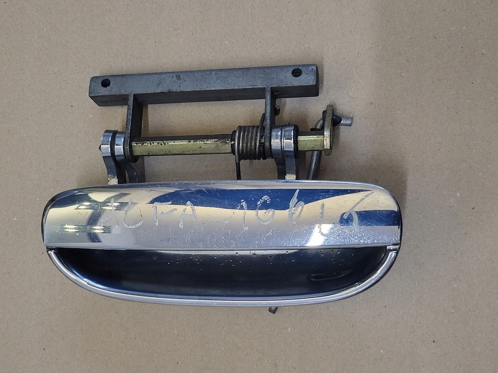 фото №1, Ручка зовнішня двері лівий задня хром alfa romeo 166 оригінальний номер eu