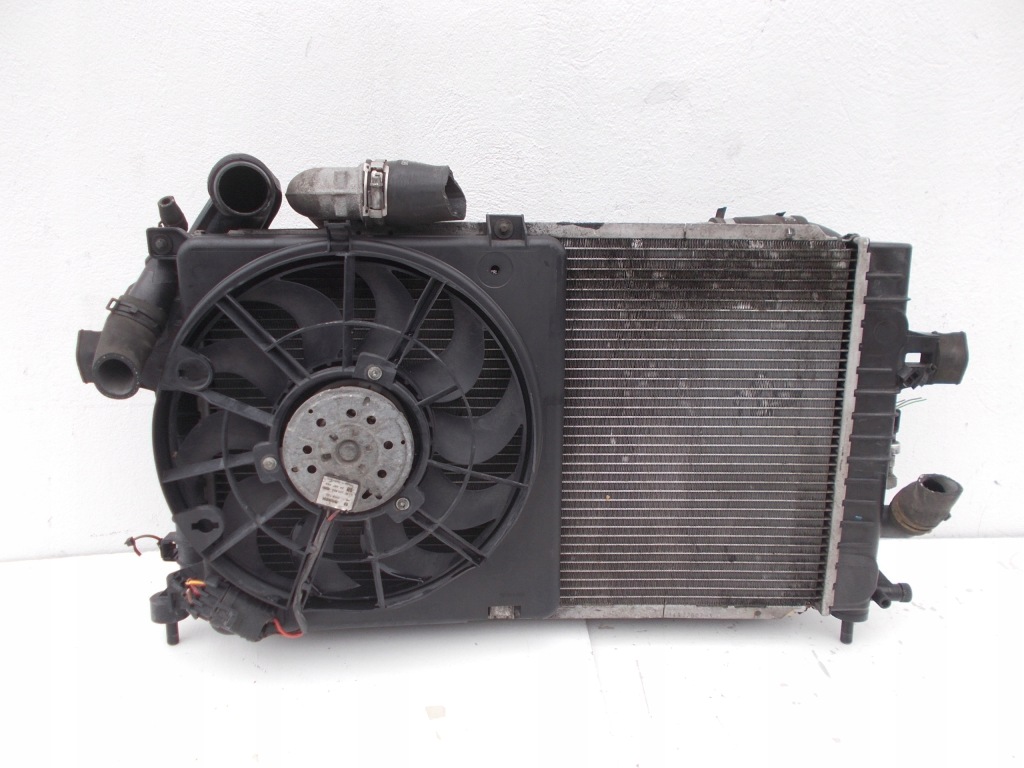 Купить Интеркулер радиатор вентилятор astra h 3 3 1.9