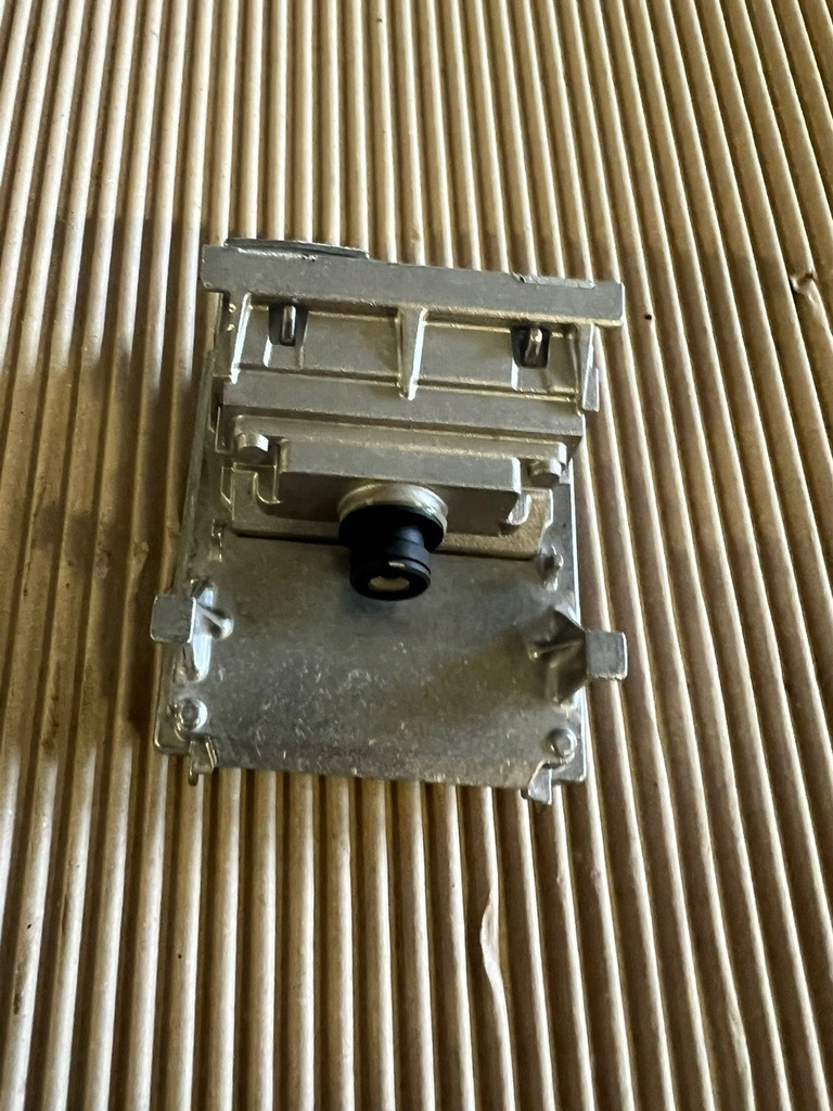 фото №1, Renault clio v captur ii 2021 камера ассистент поперечина движения 284623677r