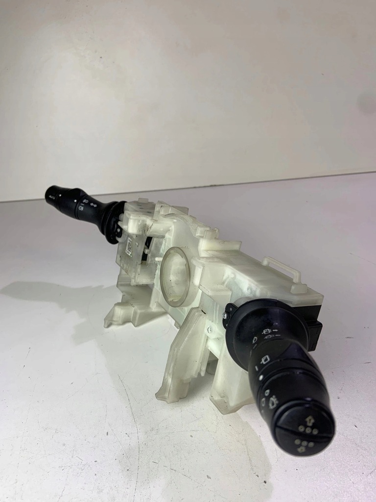 фото №7, Переключатель комбинированный renault megane iii scenic iii