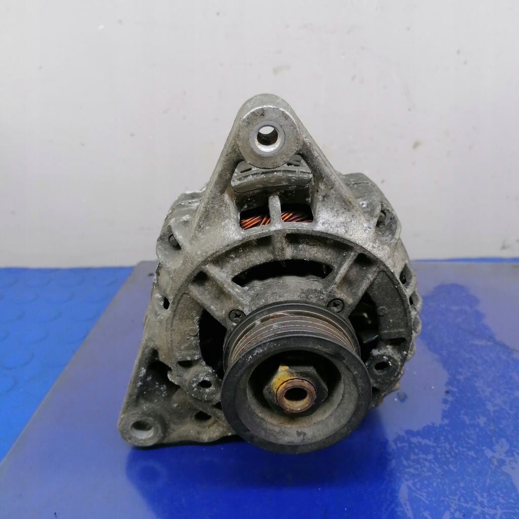 Купить Audi a4 b5 1.6 генератор 70a 0123310022