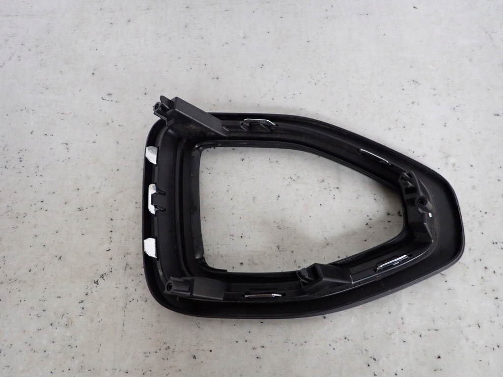 фото №2, Vw t-roc lift 21- решітка права перед передня 2ga8532212