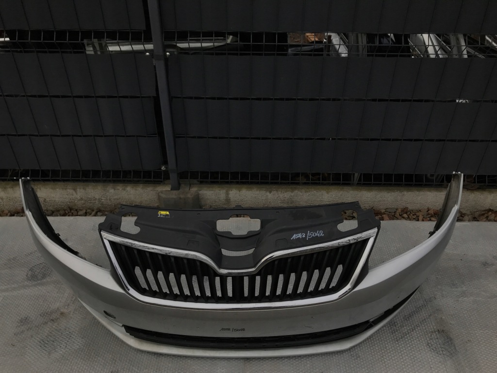 фото №5, Skoda rapid 5j бампер перед передний bez отверстий 2012-2020
