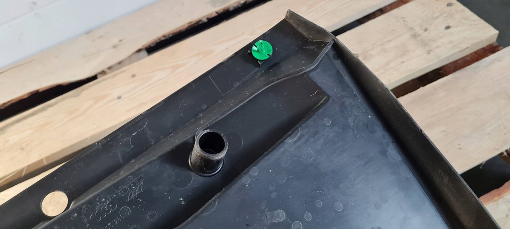 фото №12, Sq8 4m rsq8 q8 захист накладка лампи фара права 4m8805286a