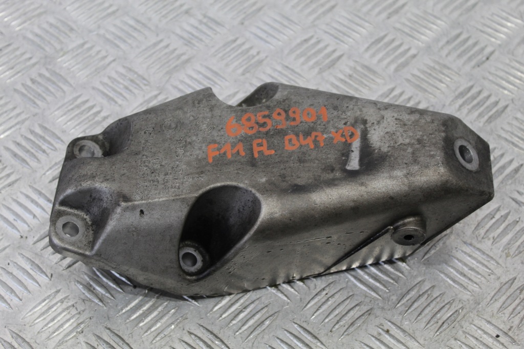 фото №1, Кронштейн двигателя bmw 5 f10 f11 lift 6859901