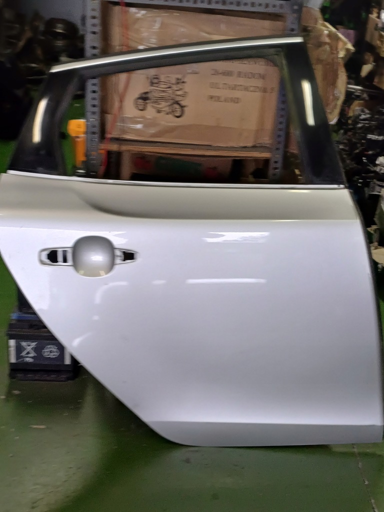 фото №1, Дверь volvo v40 2012-2019 задние правое